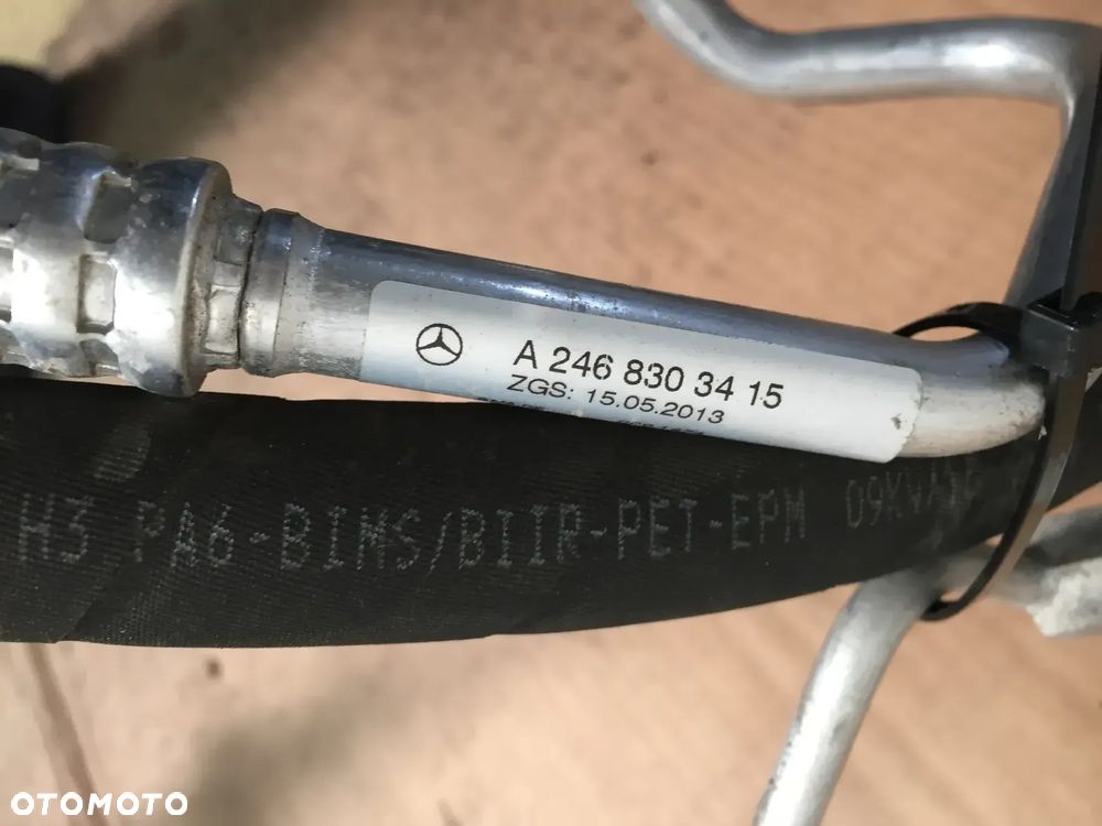 MERCEDES B KLASA W246 16R RURKI KLIMY A2468303615 A2468302615 - 2