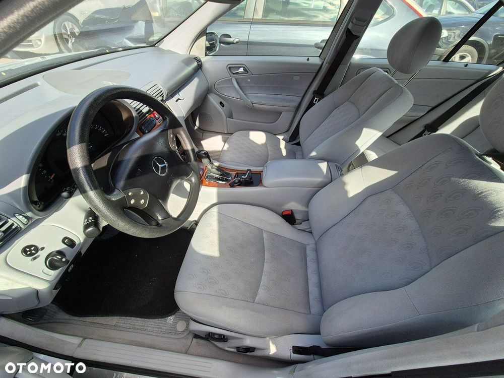 Mercedes-Benz Klasa C - 4