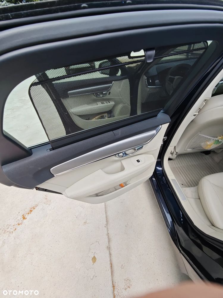 Volvo S90 D4 AWD Kinetic - 15