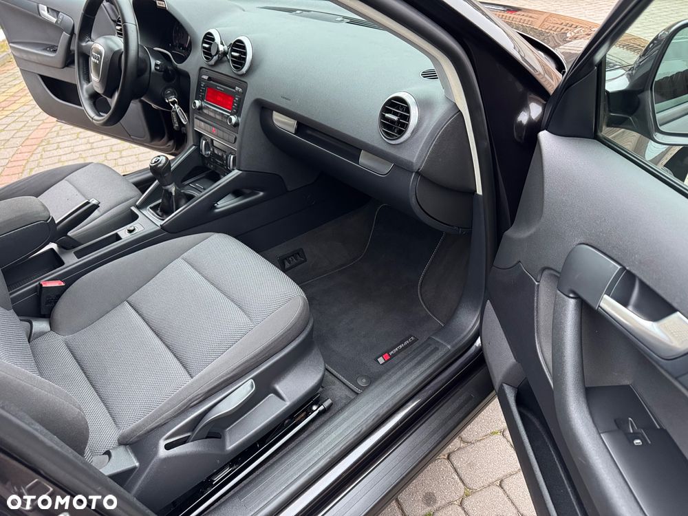 Audi A3 Sportback - 14