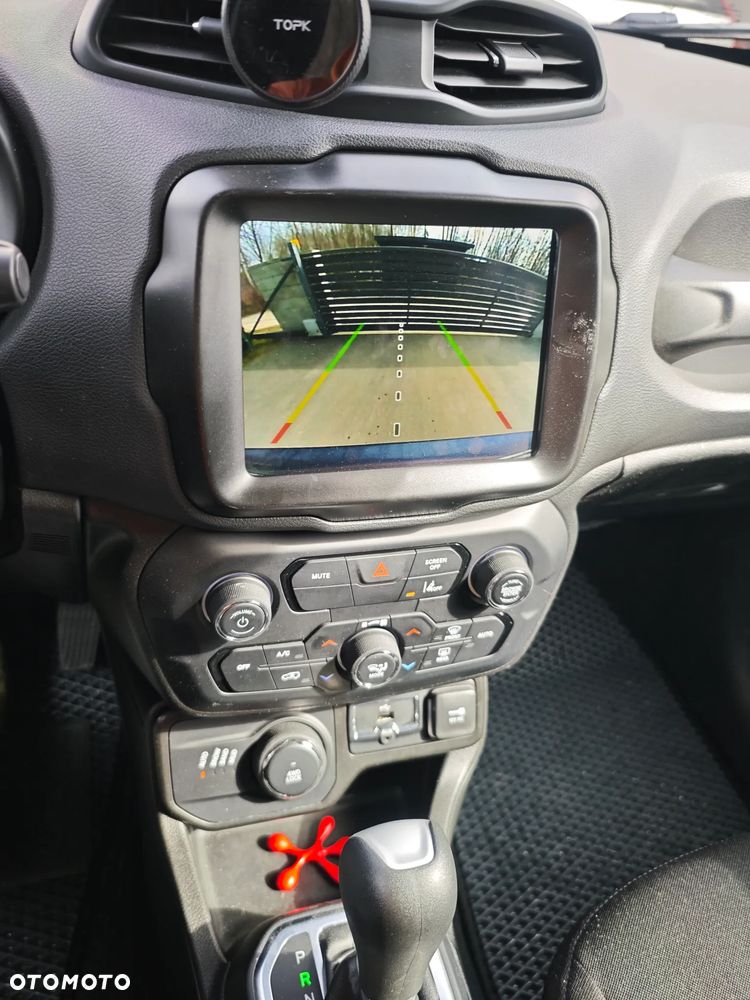 Jeep Renegade 1.3 T-GDI Active Drive Limited - 8