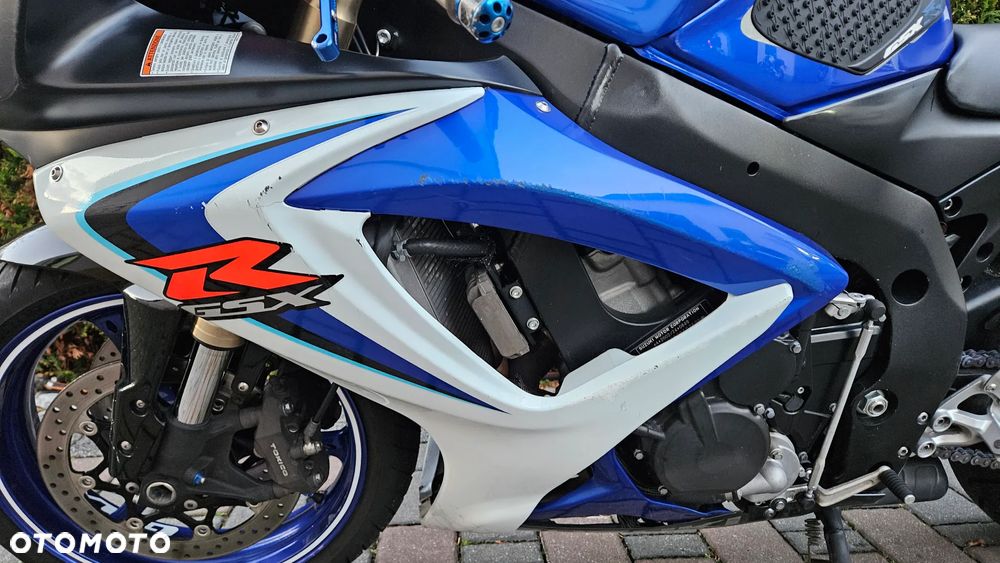 Suzuki GSX-R - 11
