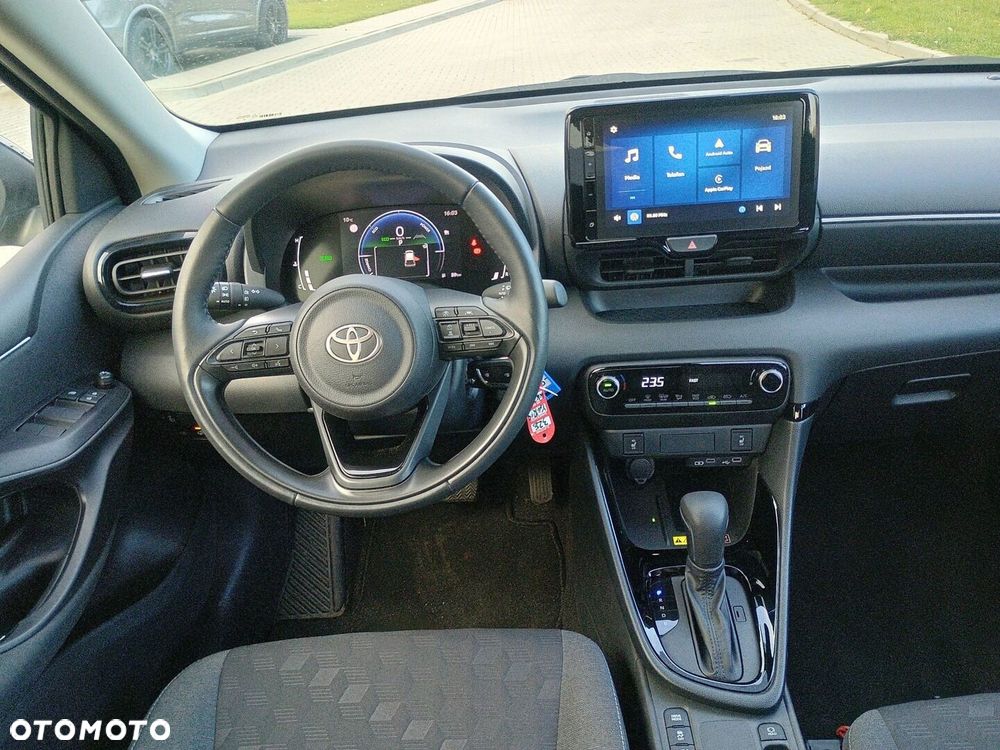 Toyota Yaris Hybrid 1.5 Style - 14