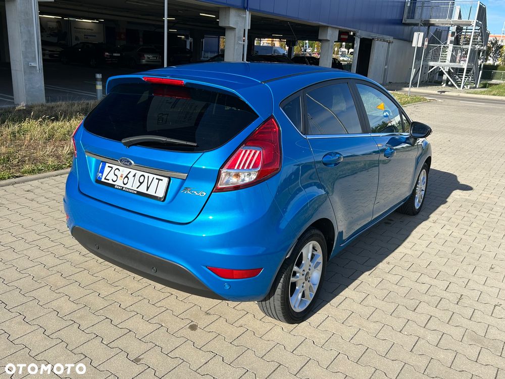 Ford Fiesta 1.0 EcoBoost S&S TITANIUM - 8
