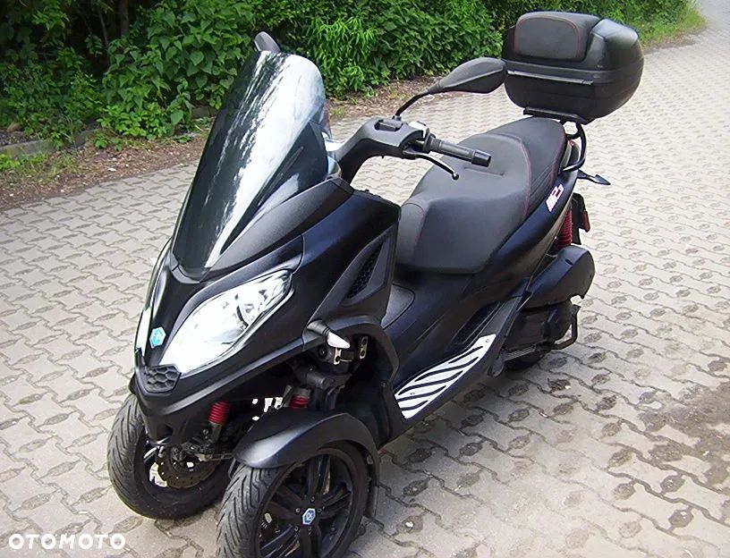 Piaggio MP-3 - 1