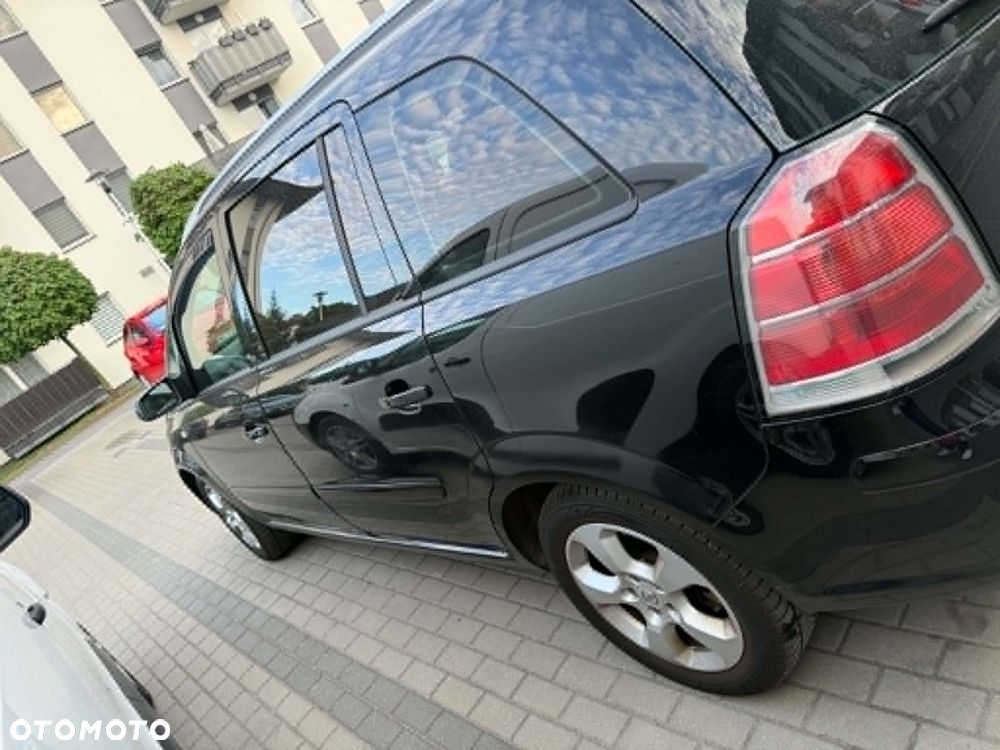 Opel Zafira - 6
