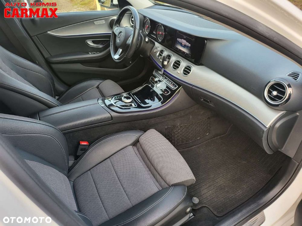 Mercedes-Benz Klasa E 220 d 9G-TRONIC Avantgarde - 40