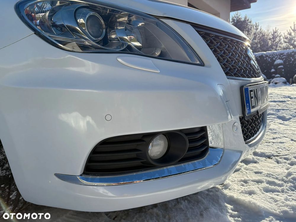 Suzuki Kizashi 2.4 Sport - 10