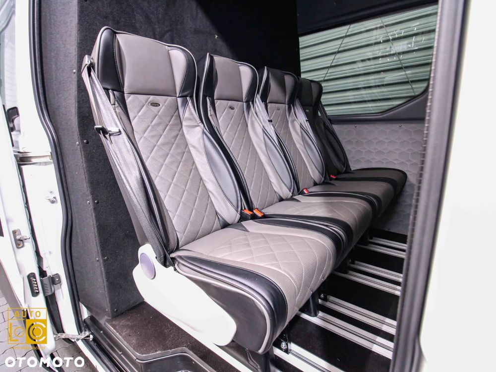 Iveco DAILY MAXI 3,0D 35S18 + BRYGADÓWKA 7 OSÓB - HAUSER !!! - 11