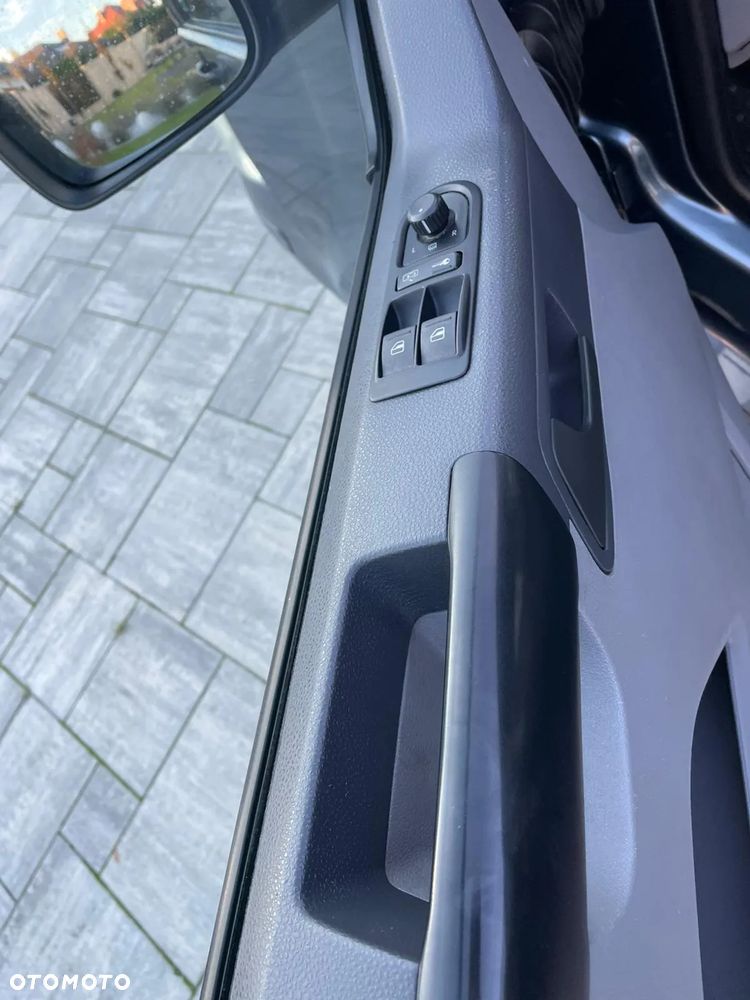Volkswagen TRANSPORTER - 13
