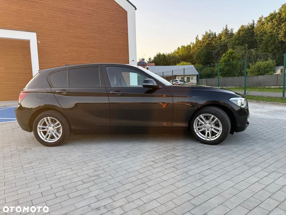 BMW Seria 1 120d - 8