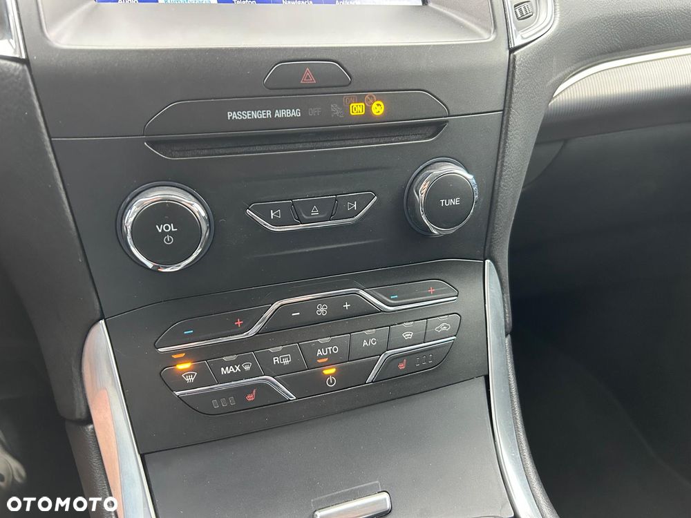 Ford S-Max 2.0 EcoBlue Titanium - 30