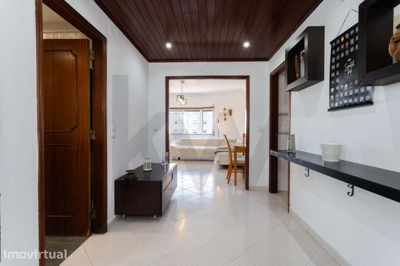 Apartamento T3 com Suite, Lareira e Arrecadação de 10 m2 | Santa Marta - Grande imagem: 5/25