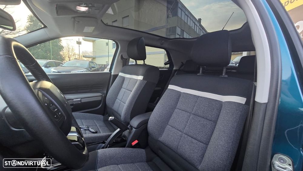 Citroën C4 Cactus 1.2 PureTech Shine EAT6 - 7