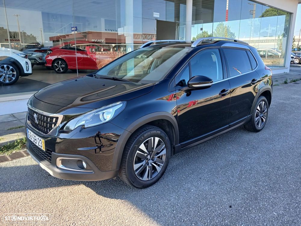 Peugeot 2008 1.2 PureTech Allure - 1
