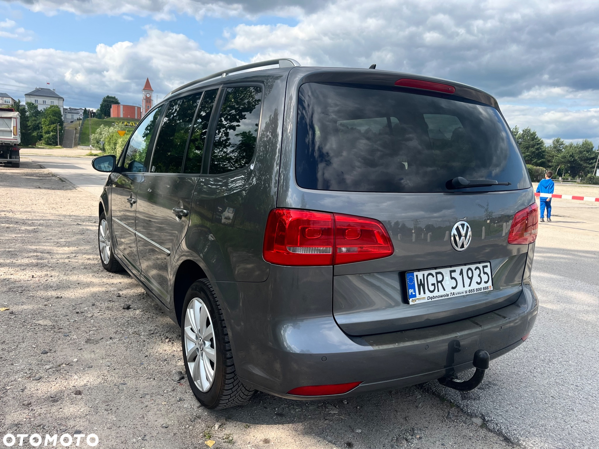 Volkswagen Touran 2.0 TDI DPF Highline - 14