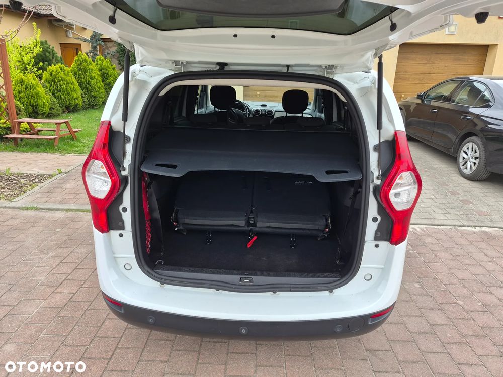 Dacia Lodgy 1.6 SCe Laureate S&S - 12