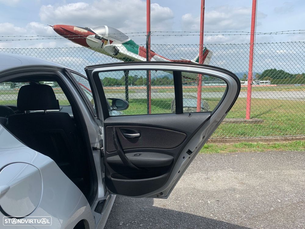 BMW 118 d Pack M - 48