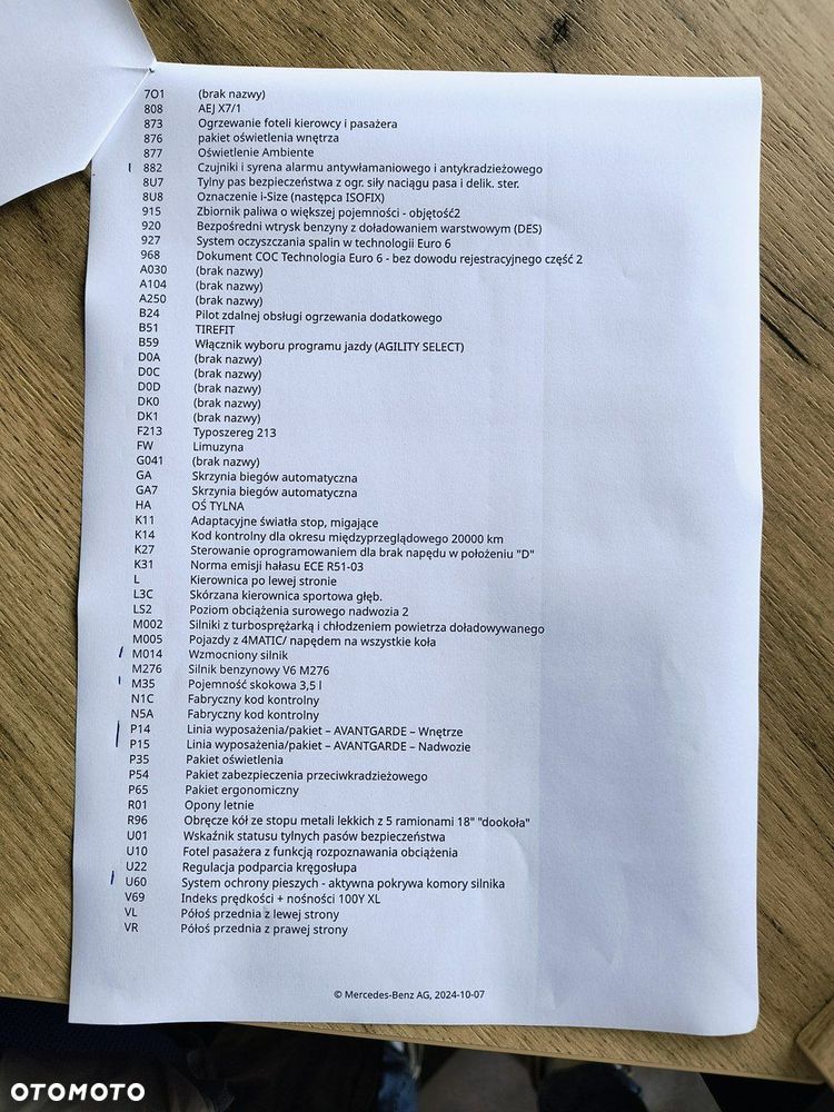 Mercedes-Benz Klasa E 400 4-Matic 9G-TRONIC - 36