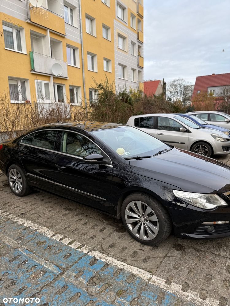Volkswagen Passat 2.0 TDI Highline - 8