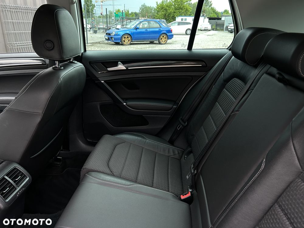 Volkswagen Golf 1.4 TSI ACT BlueMotion Technology Highline - 24