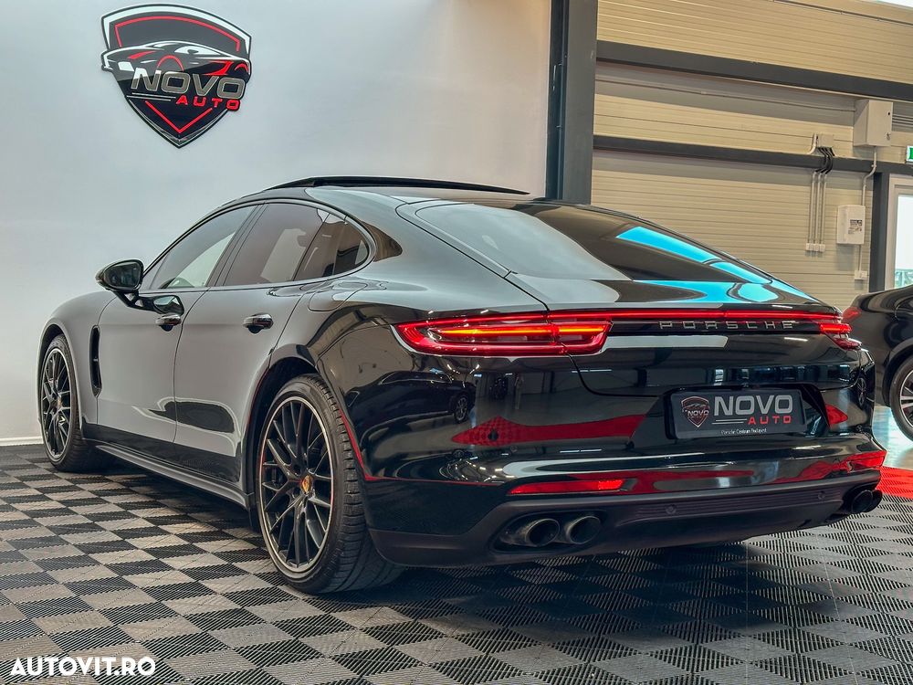 Porsche Panamera - 6