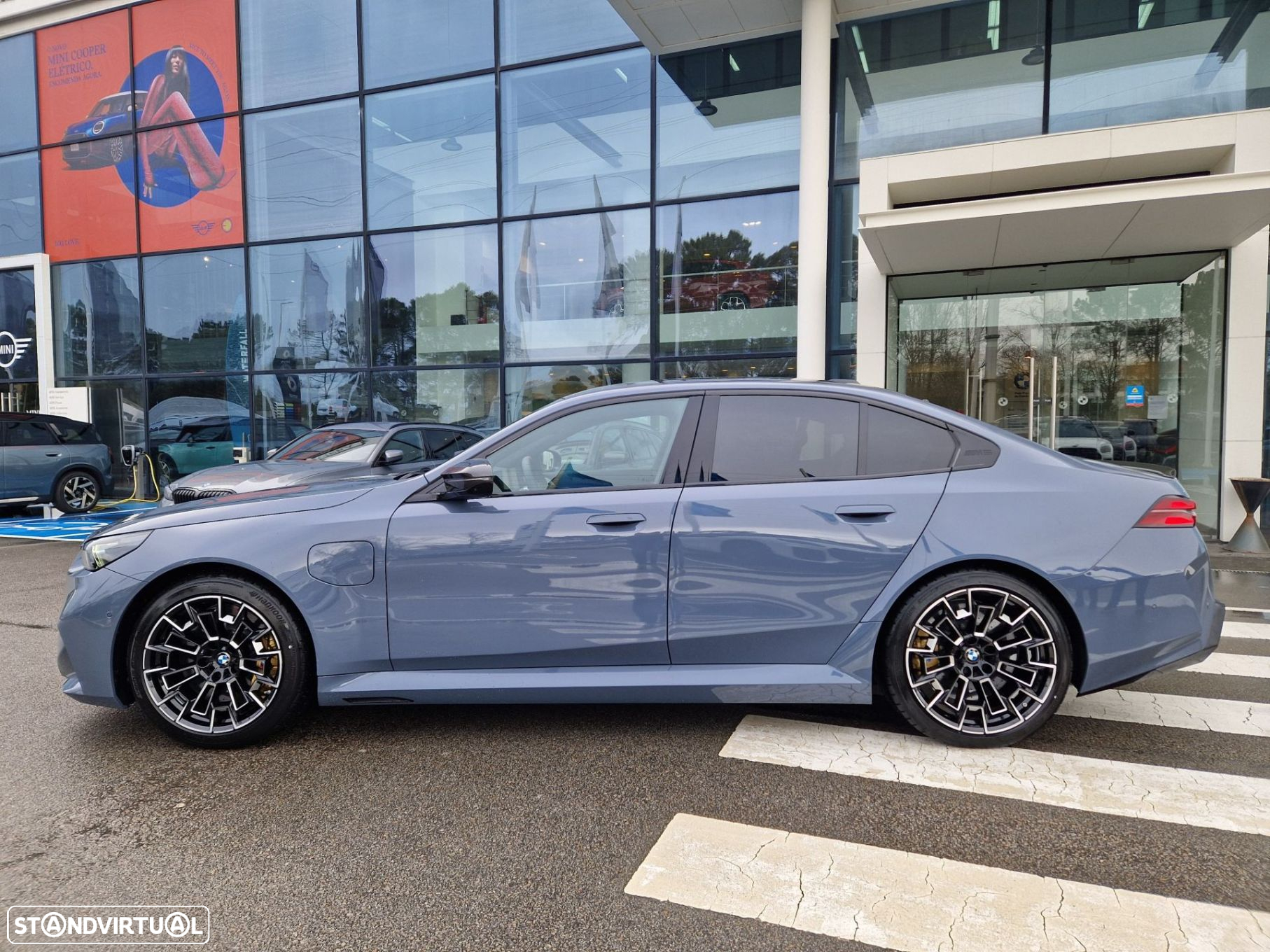 BMW M5 Standard - 5