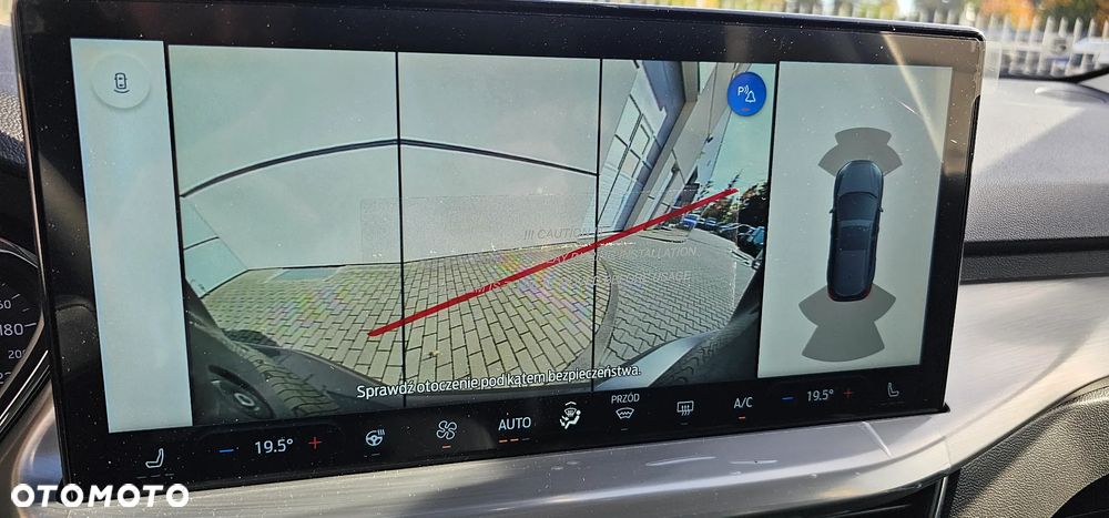 Ford Focus 1.0 EcoBoost mHEV Titanium - 15