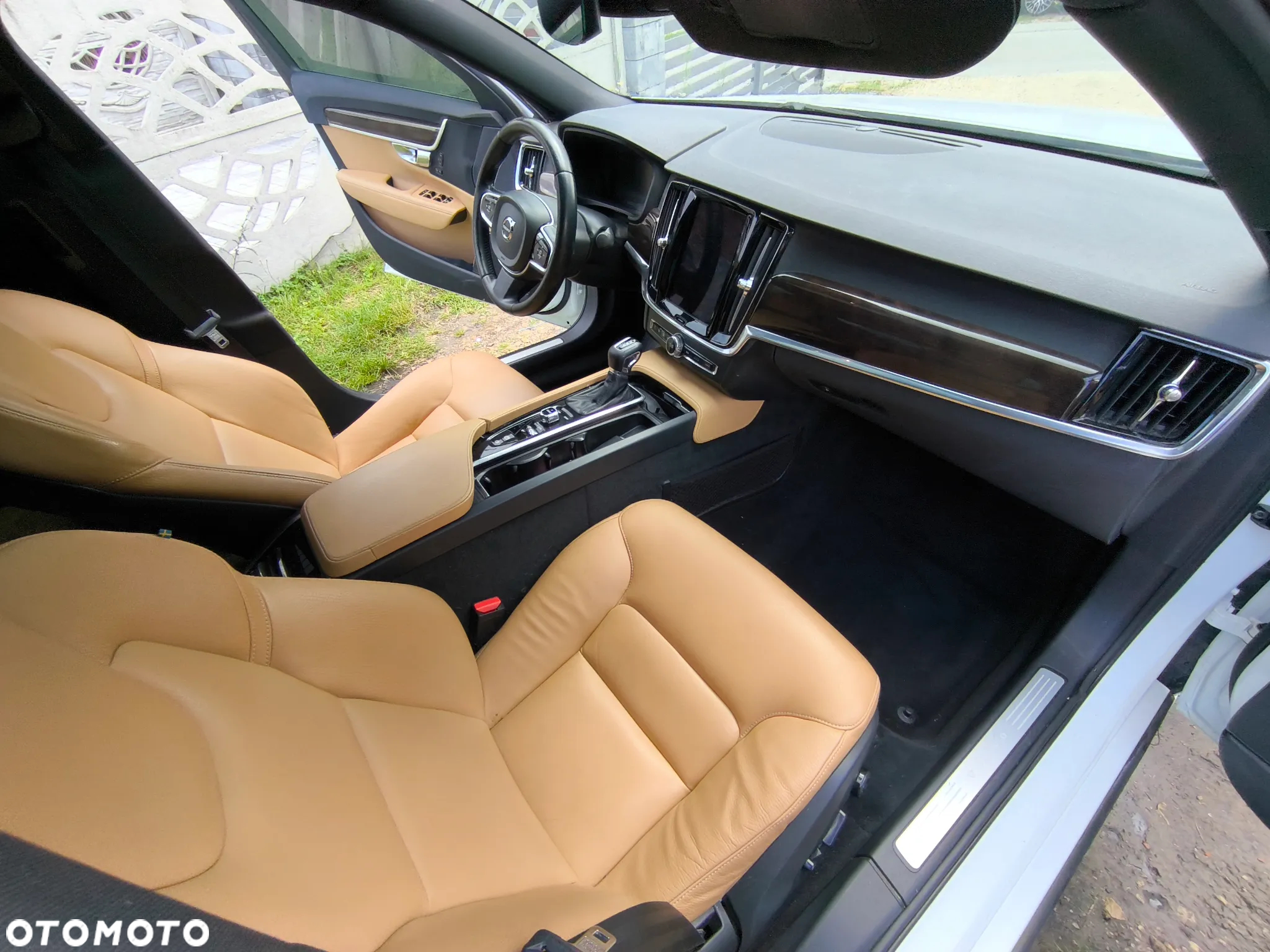 Volvo S90 T6 AWD Momentum - 8