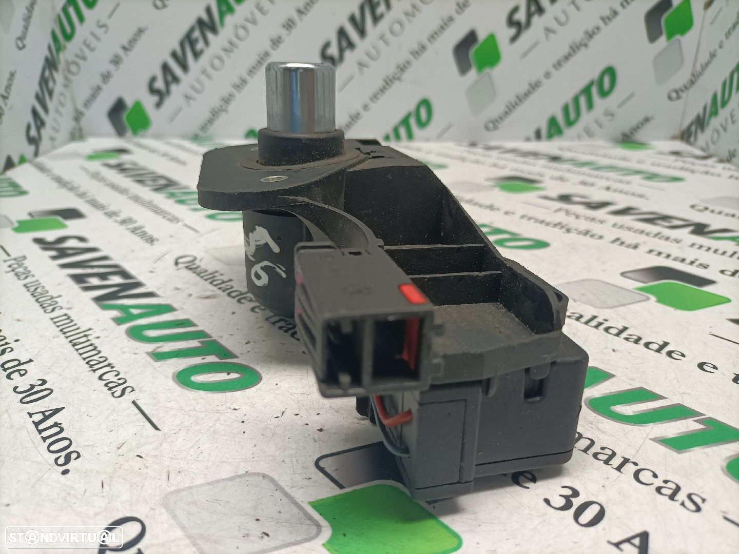 Interruptor / Switch / Botão Da Mala Opel Corsa C (X01) - 4