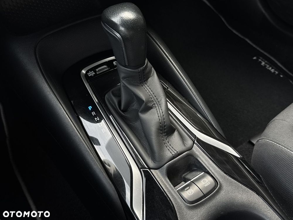 Toyota Corolla 1.8 Hybrid Comfort - 27