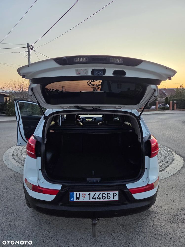 Kia Sportage 2.0 CRDI 4WD Vision - 29