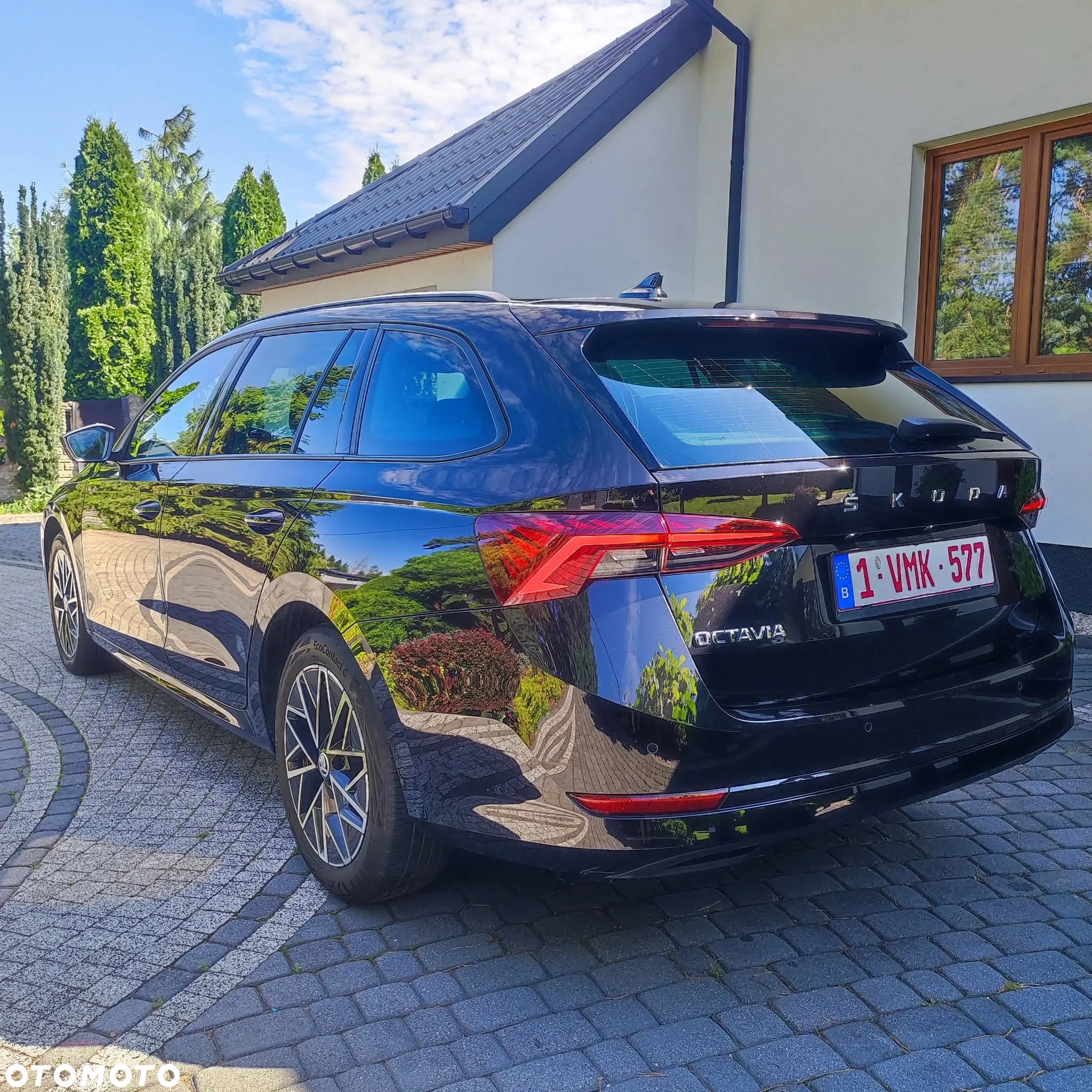 Skoda Octavia ver-2-0-tdi-ambition - 3