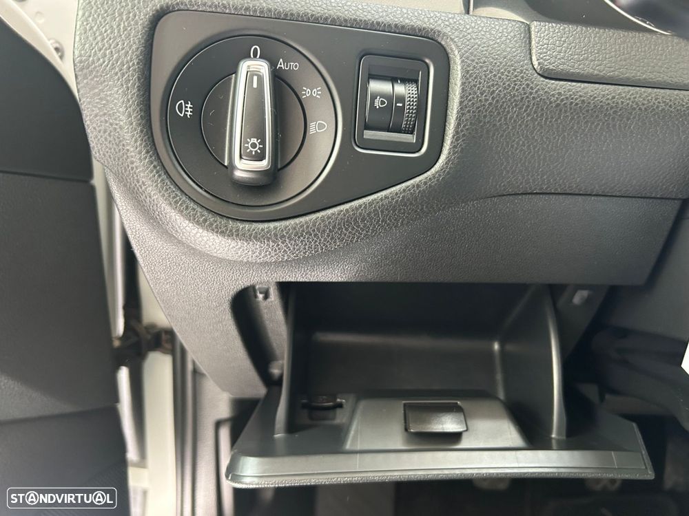 VW Golf 1.0 TSI Confortline - 30