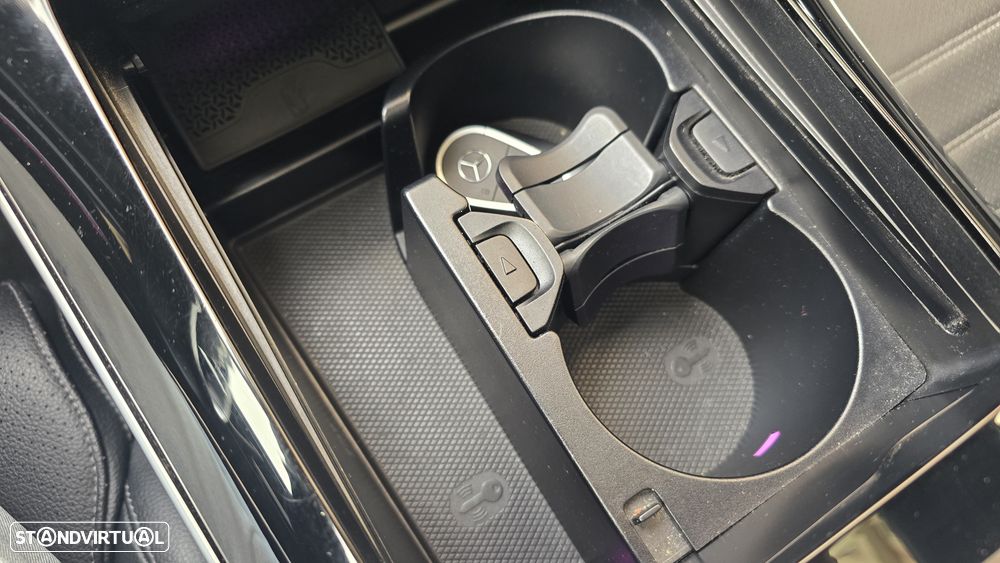 Mercedes-Benz C 300 d AMG Line - 27