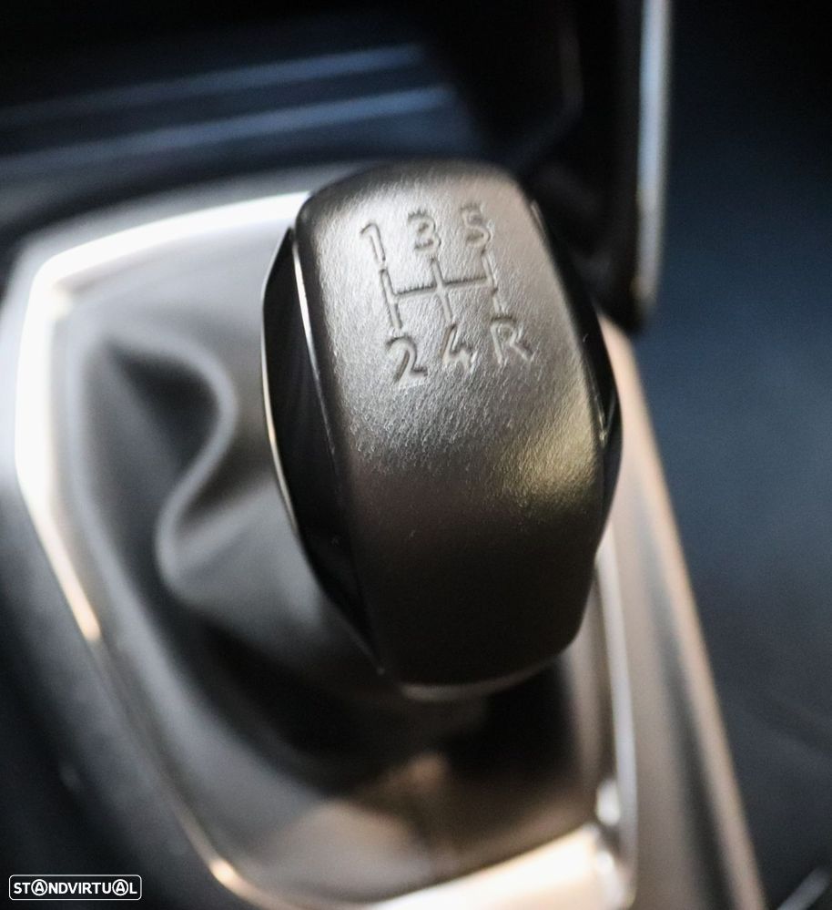 Peugeot 208 1.2 PureTech Active Pack - 25