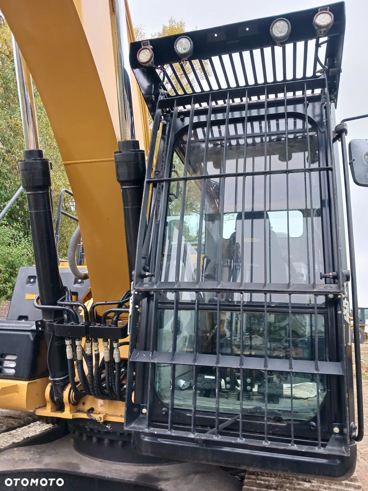 Caterpillar 323 EL - 28