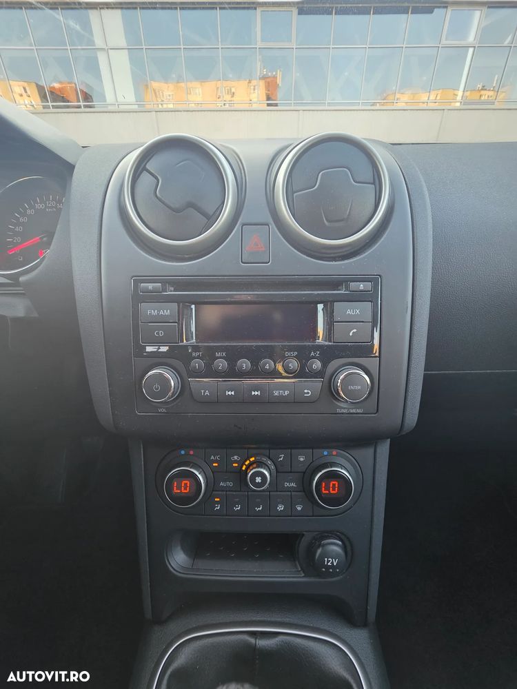 Nissan Qashqai 2.0 DCI DPF Tekna - 6