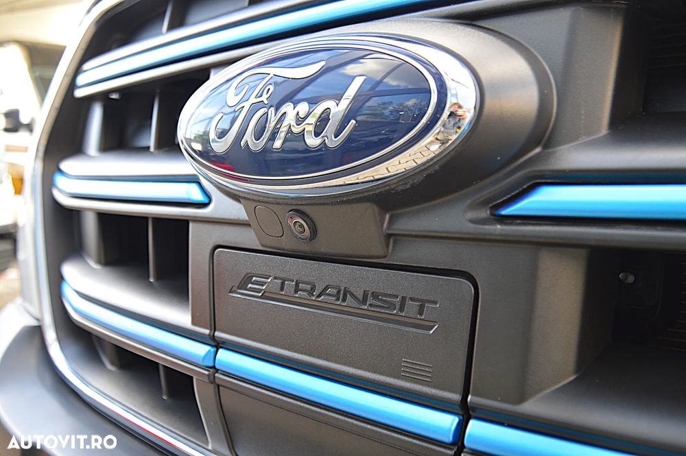 Ford E-TRANSIT L3H2 3500KG - 36