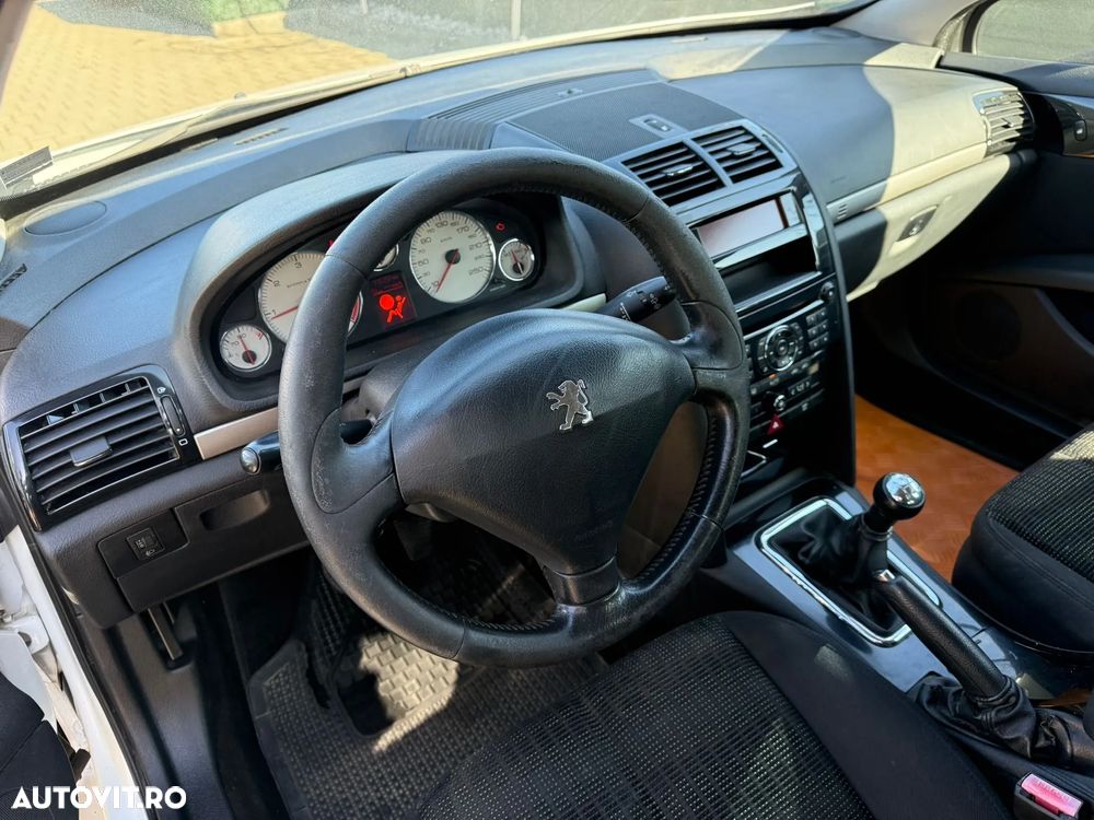 Peugeot 407 - 5
