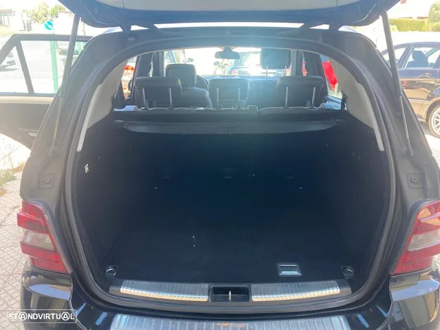 Mercedes-Benz ML 320 CDi - 22
