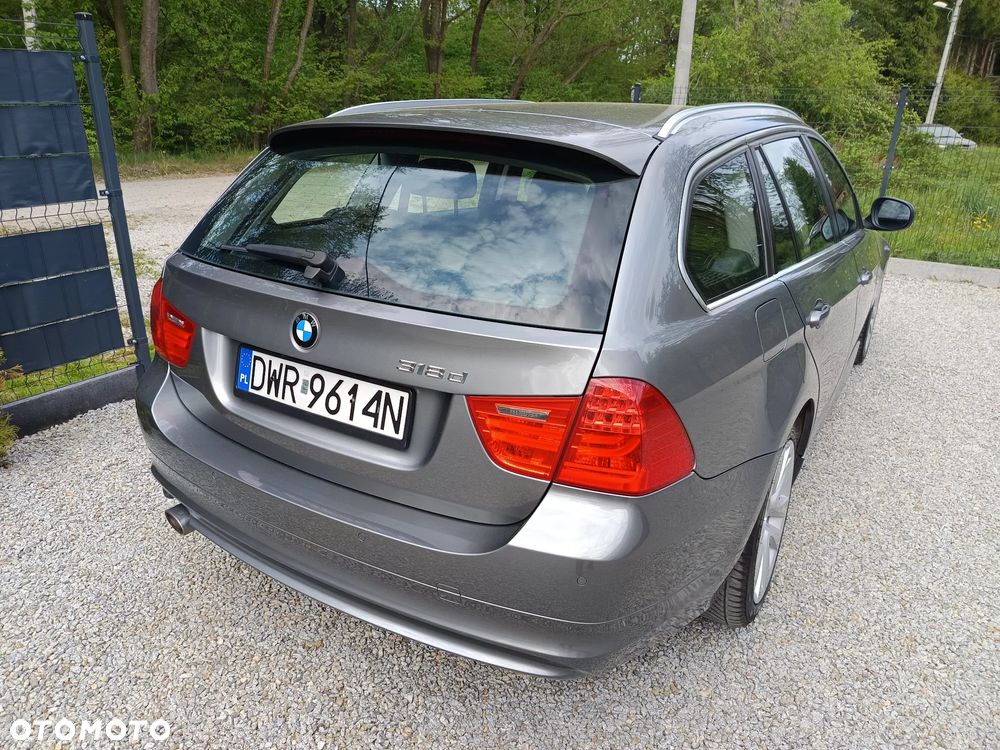 BMW Seria 3 318d DPF Edition Lifestyle - 4