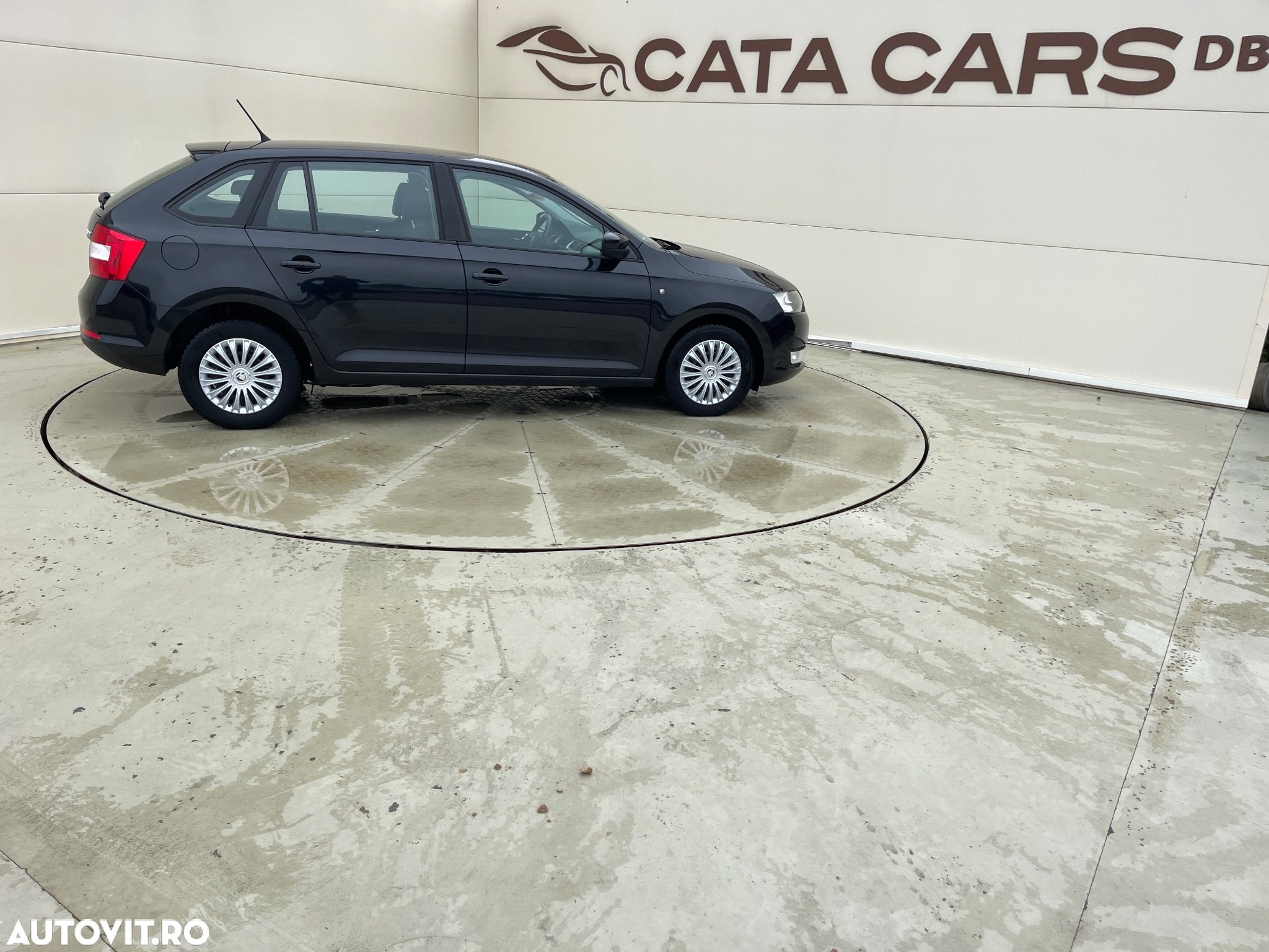 Skoda RAPID 1.2 TSI Ambition - 17