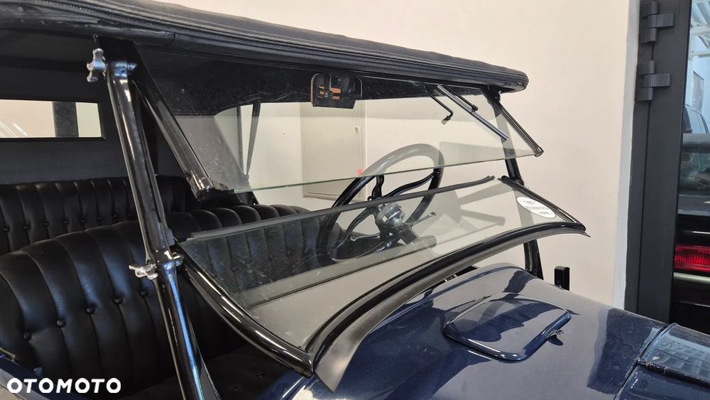 Ford Inny - 18