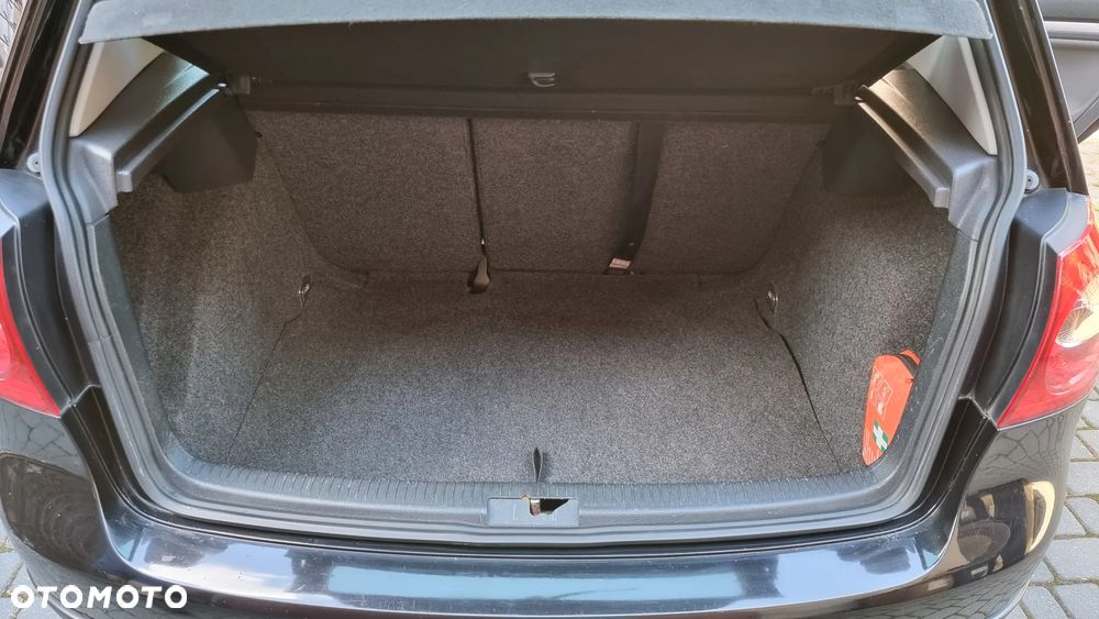 Volkswagen Golf 1.6 Edition - 15