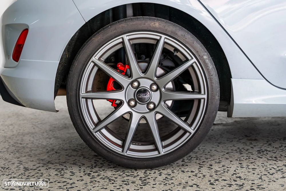 Ford Fiesta 1.5 EcoBoost ST - 43