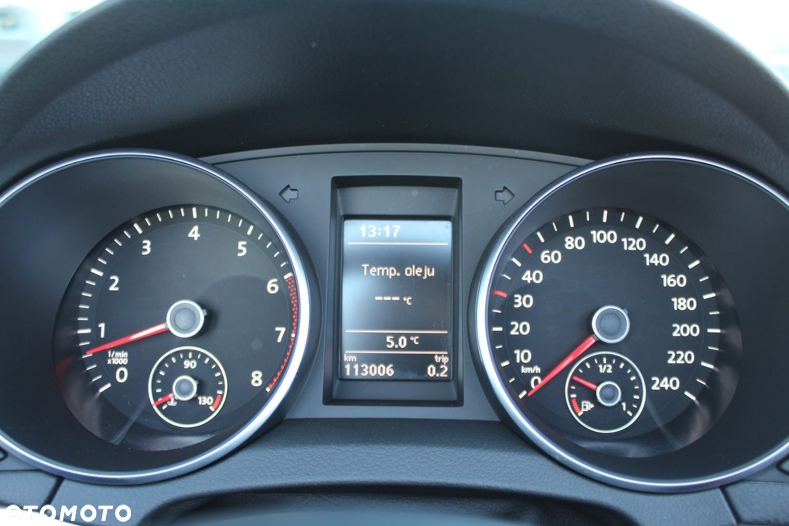 Volkswagen Golf - 2