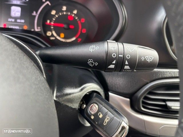 Fiat Tipo Station Wagon 1.3 M-Jet Easy - 24