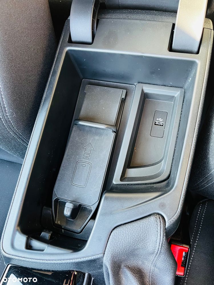 BMW Seria 1 118d Sport Line - 10