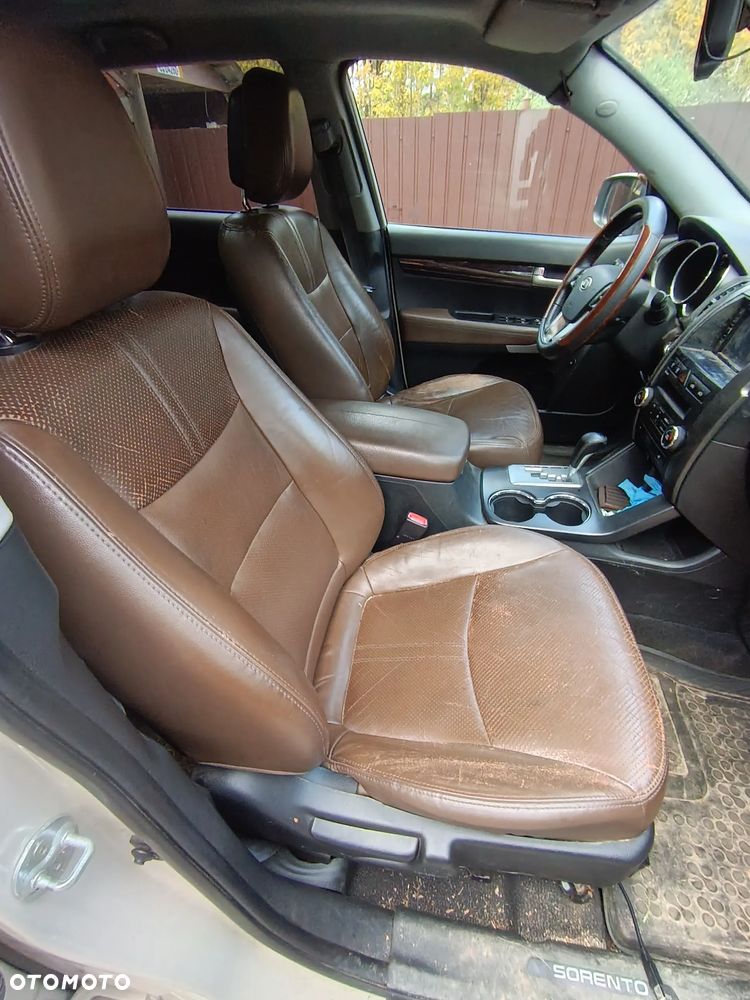 Kia Sorento 2010 photo 5